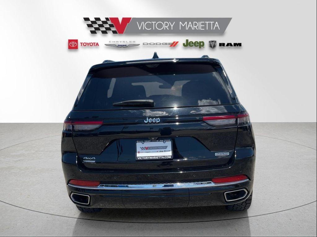 used 2022 Jeep Grand Cherokee car, priced at $33,120
