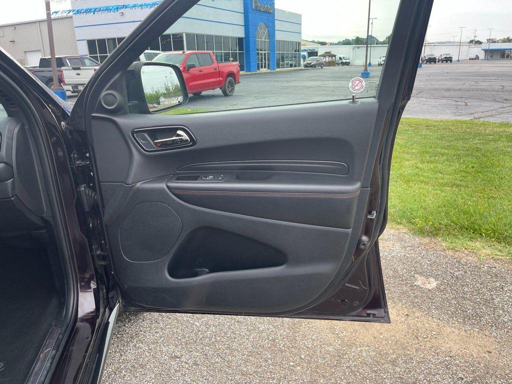 used 2025 Dodge Durango car, priced at $38,080