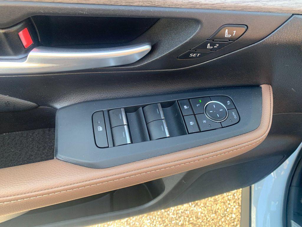 used 2025 Toyota Grand Highlander car, priced at $56,999