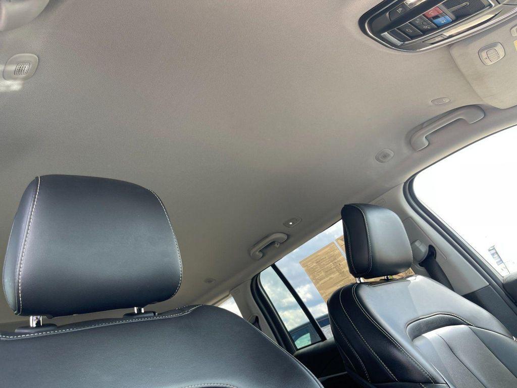 used 2023 Jeep Grand Cherokee car, priced at $25,651