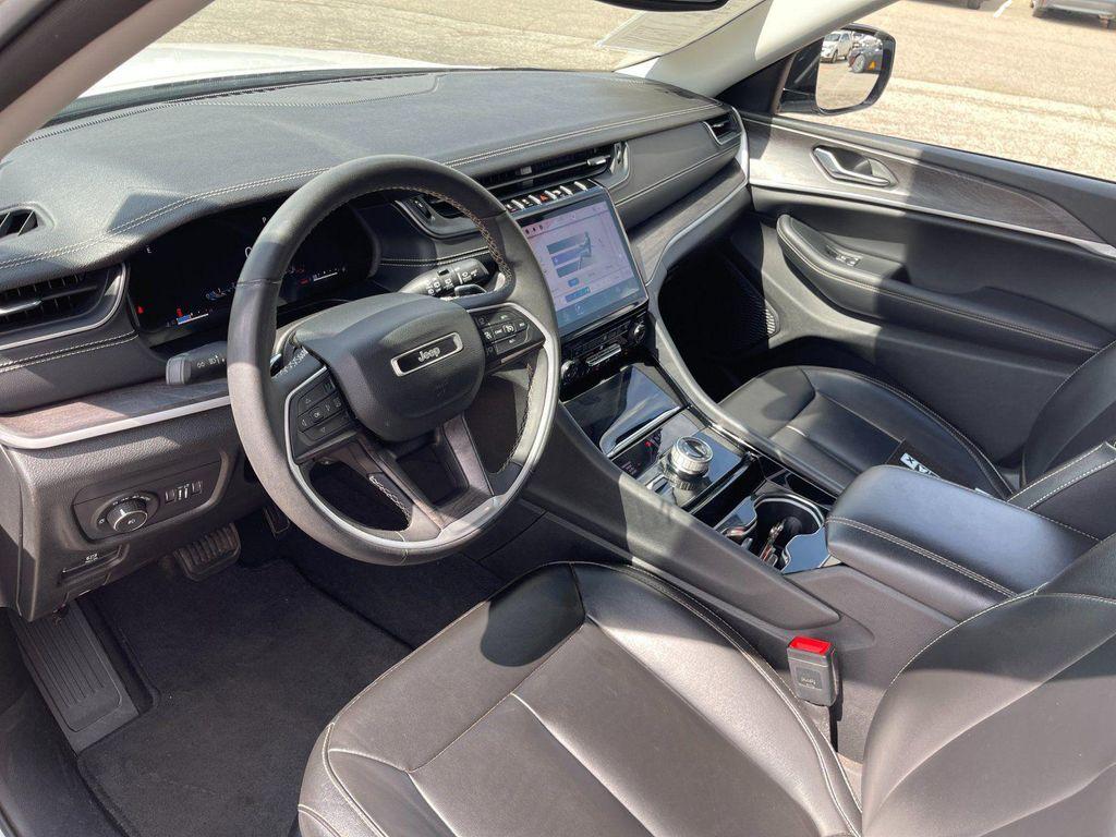 used 2023 Jeep Grand Cherokee car, priced at $25,651