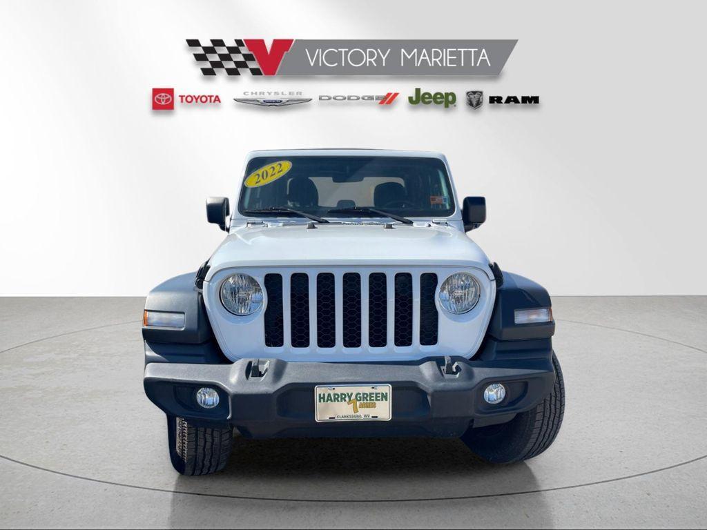 used 2022 Jeep Gladiator car, priced at $31,199