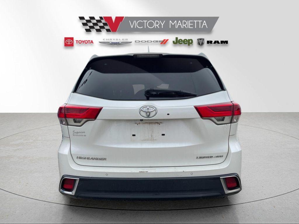 used 2019 Toyota Highlander car, priced at $23,638