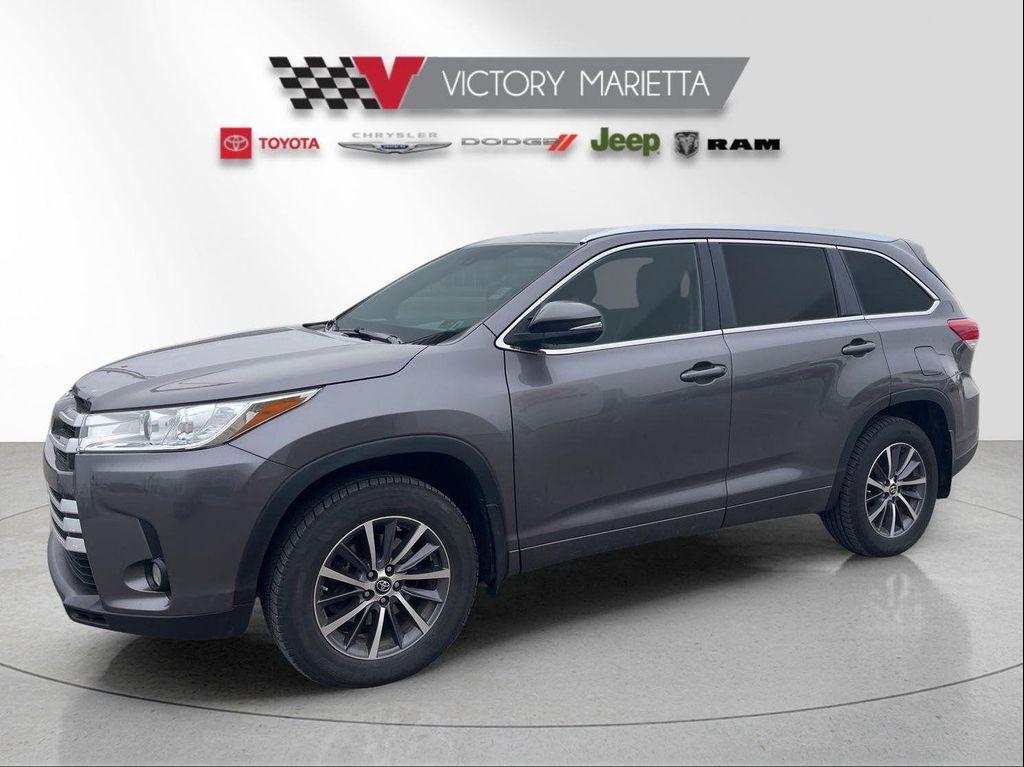 used 2018 Toyota Highlander car, priced at $24,134