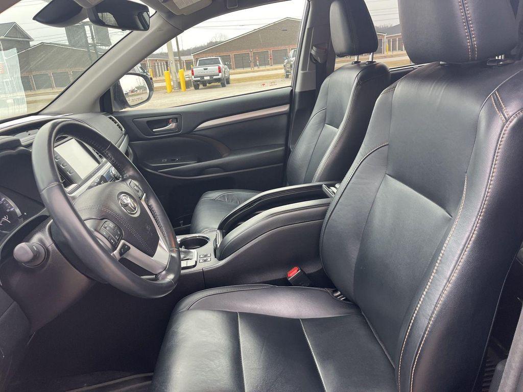 used 2018 Toyota Highlander car, priced at $24,134