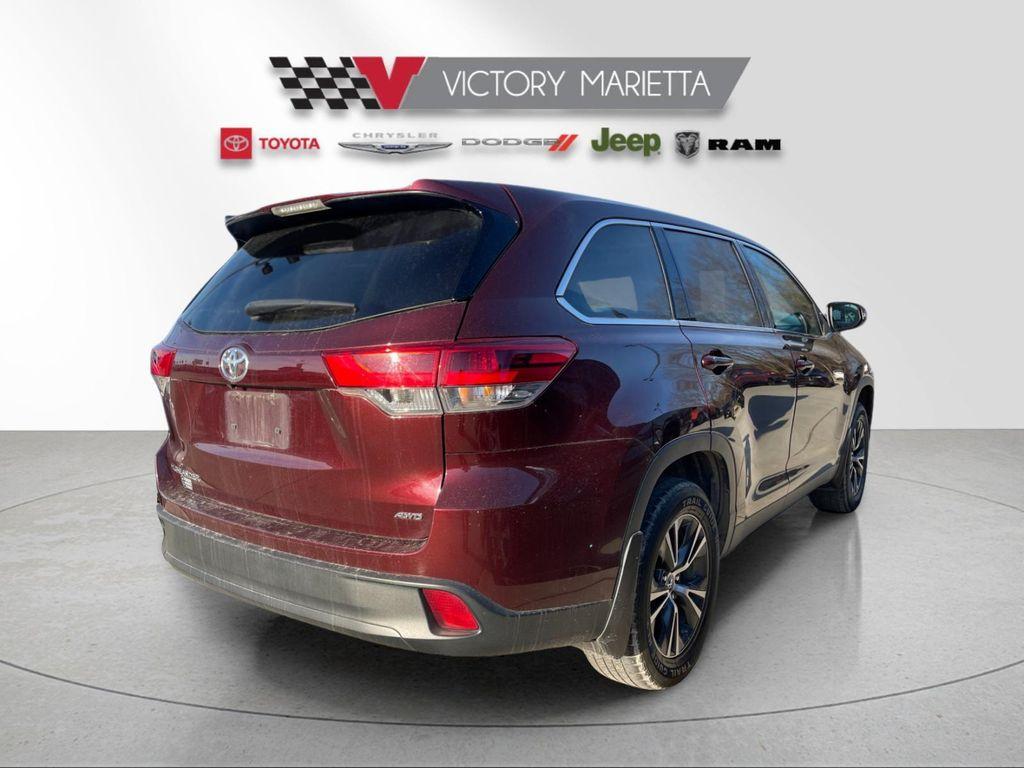 used 2019 Toyota Highlander car, priced at $23,009