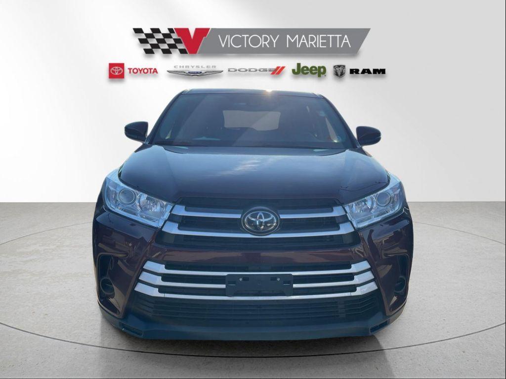 used 2019 Toyota Highlander car, priced at $23,009