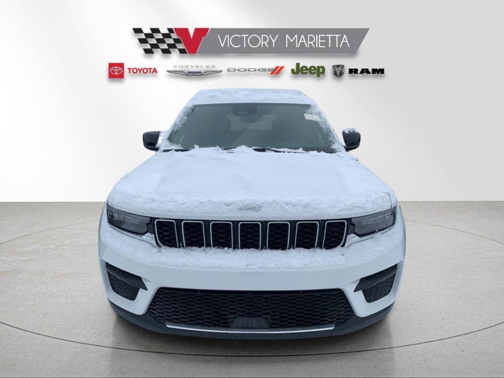 used 2024 Jeep Grand Cherokee car, priced at $26,999