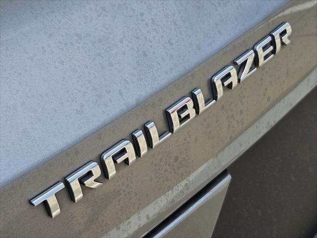 2023 Sterling Gray Metallic Chevrolet Trailblazer