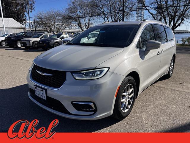 used 2021 Chrysler Pacifica car, priced at $24,317