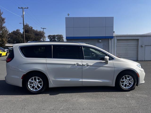 used 2021 Chrysler Pacifica car, priced at $24,317