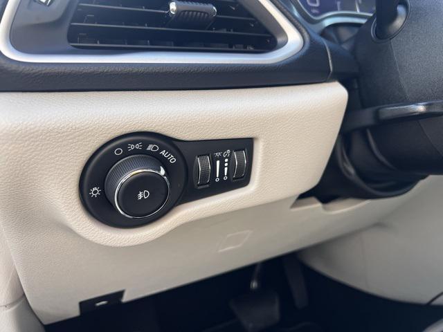 used 2021 Chrysler Pacifica car, priced at $24,317