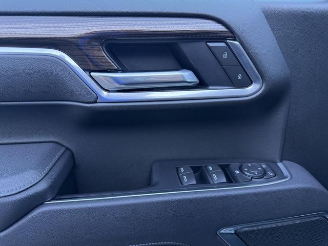 used 2025 Chevrolet Silverado 1500 car, priced at $43,528