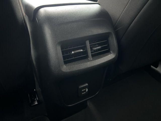 used 2021 Chevrolet Equinox car, priced at $19,999