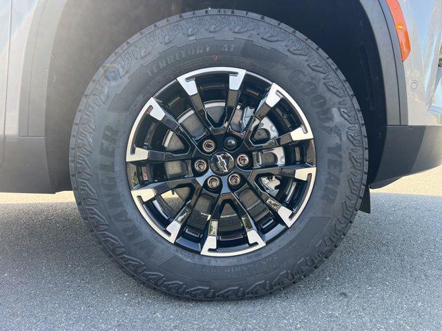 new 2026 Chevrolet Traverse car, priced at $57,052