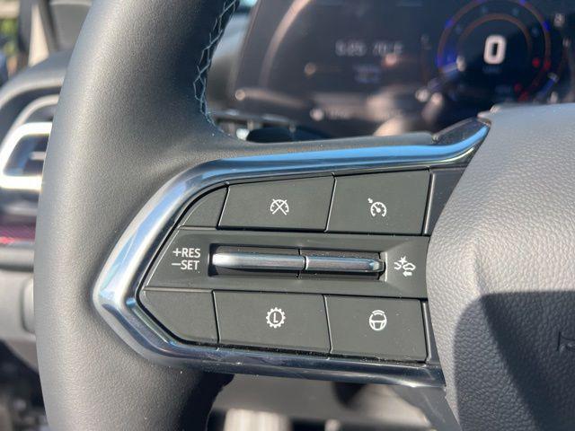 new 2026 Chevrolet Traverse car, priced at $57,052