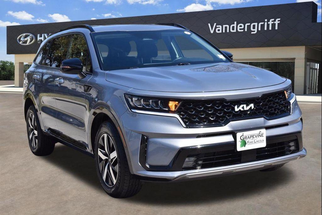 used 2022 Kia Sorento car, priced at $21,997