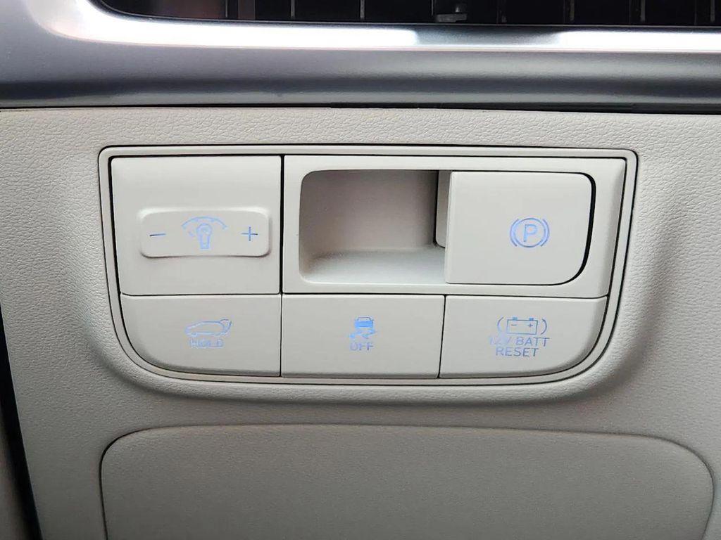 new 2026 Hyundai TUCSON Hybrid car, priced at $42,949