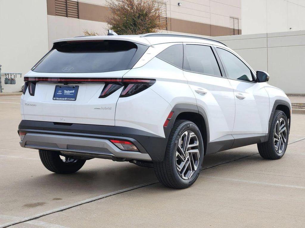 new 2026 Hyundai TUCSON Hybrid car, priced at $42,949