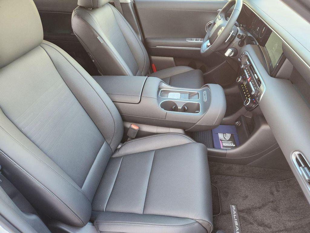 new 2026 Hyundai Palisade Hybrid car, priced at $53,270