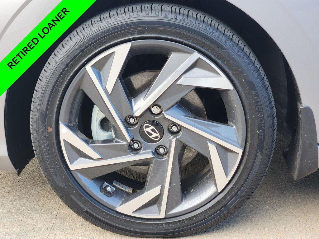 new 2025 Hyundai ELANTRA HEV car, priced at $22,388