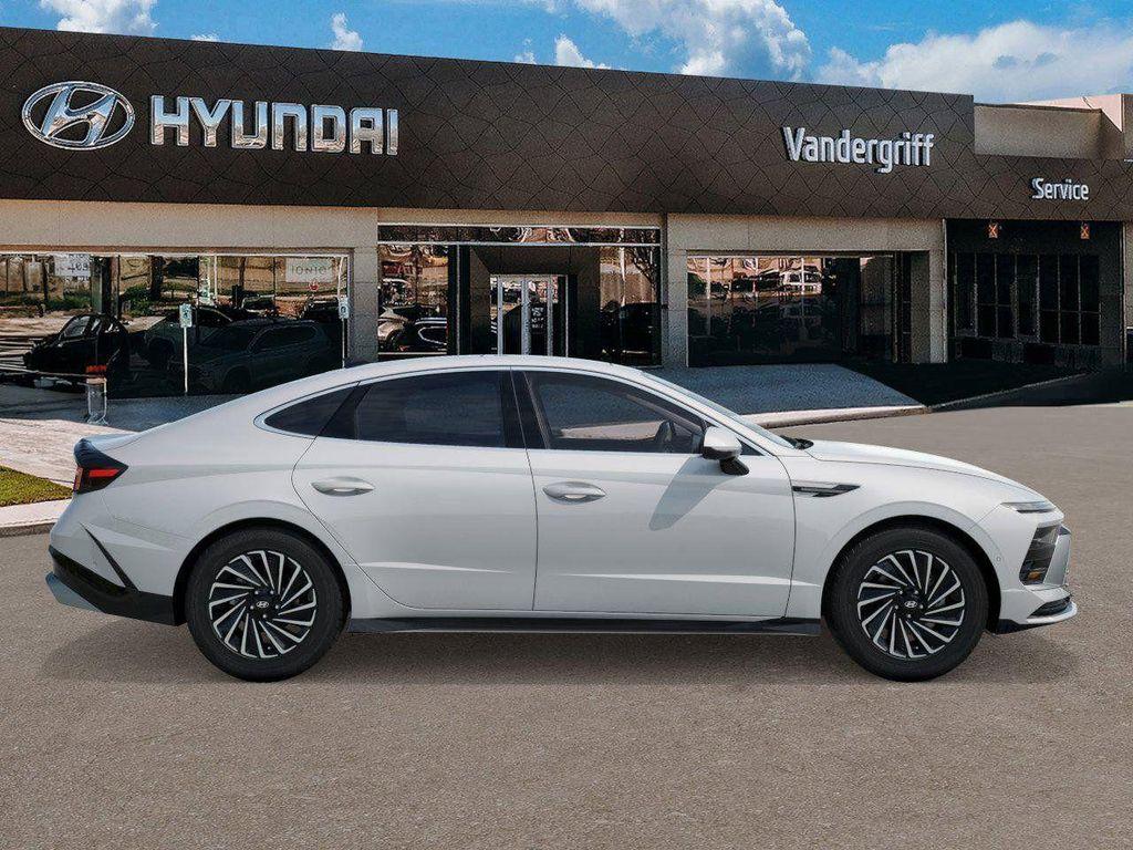 new 2026 Hyundai Sonata Hybrid car, priced at $39,240