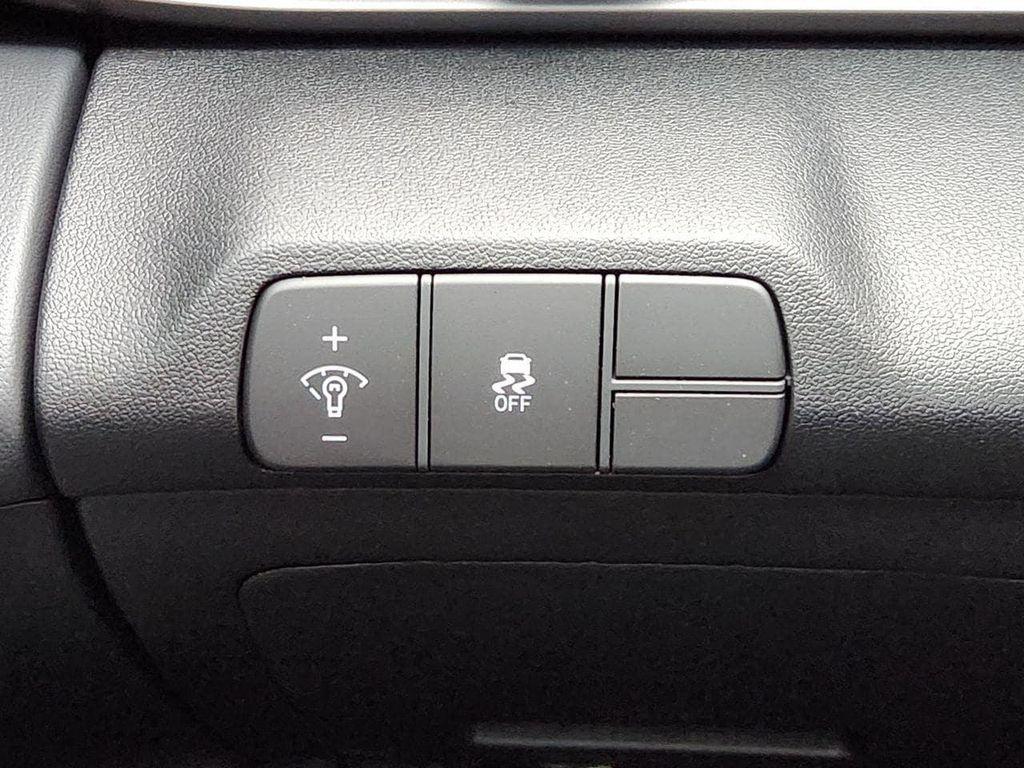 new 2026 Hyundai Elantra car, priced at $25,925