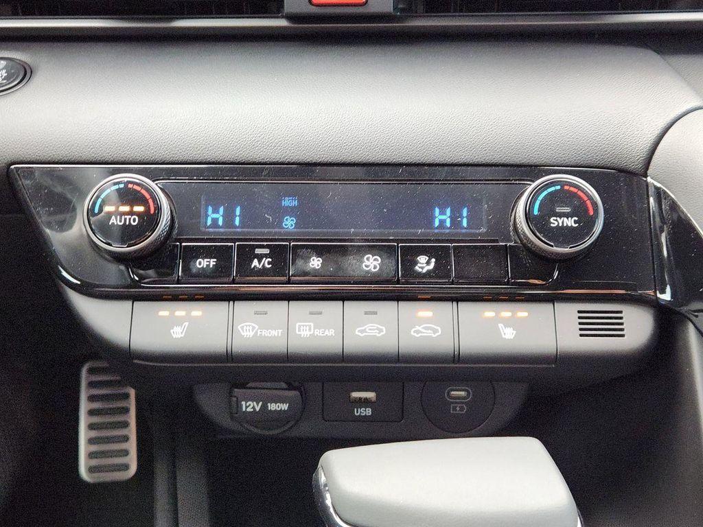 new 2026 Hyundai Elantra car, priced at $25,925