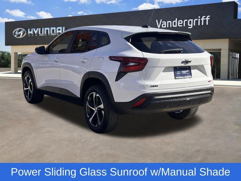 used 2024 Chevrolet Trax car, priced at $19,992