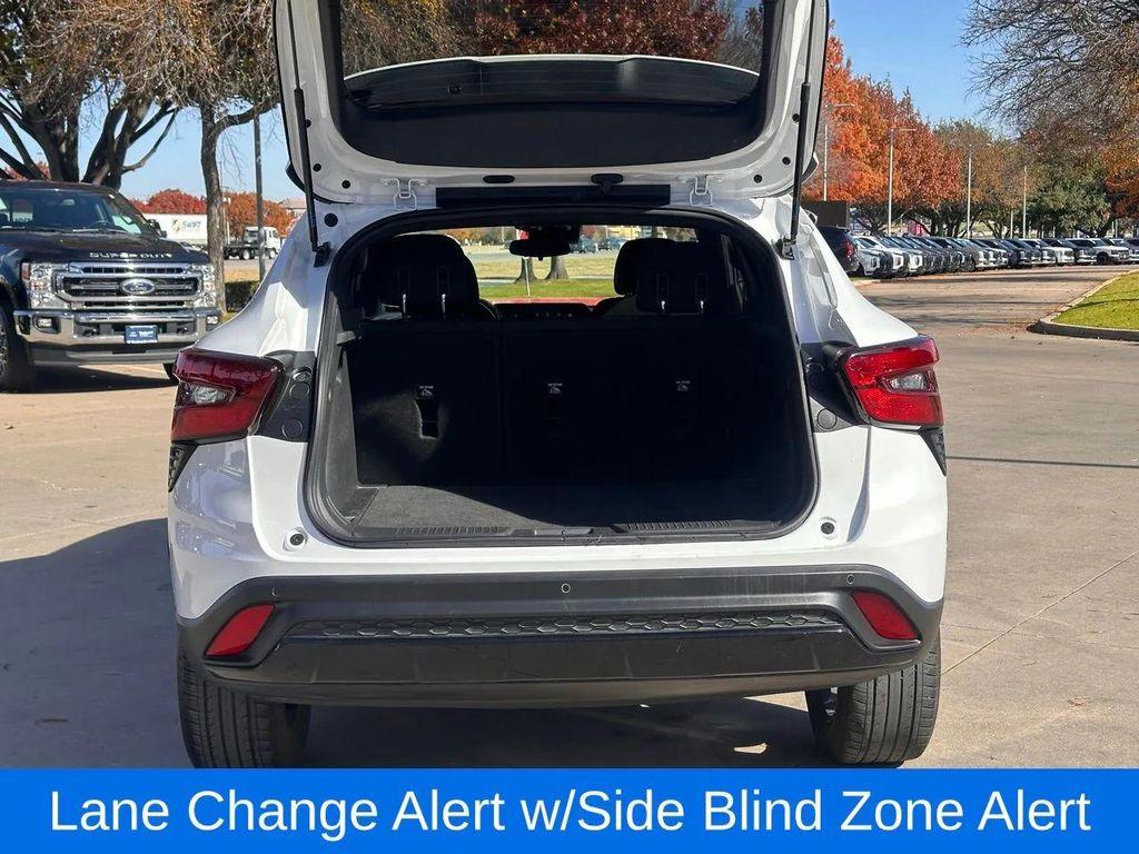 used 2024 Chevrolet Trax car, priced at $19,992