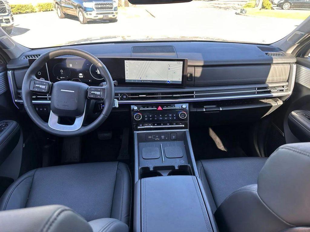 used 2025 Hyundai Santa Fe car, priced at $40,999