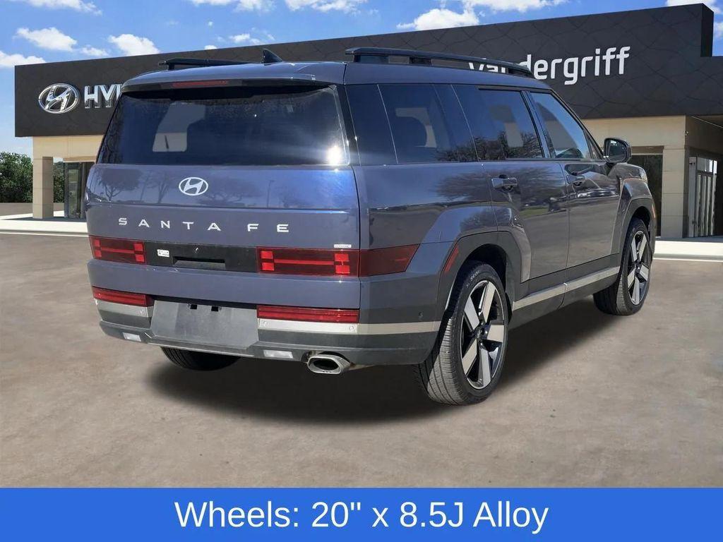 used 2025 Hyundai Santa Fe car, priced at $40,999