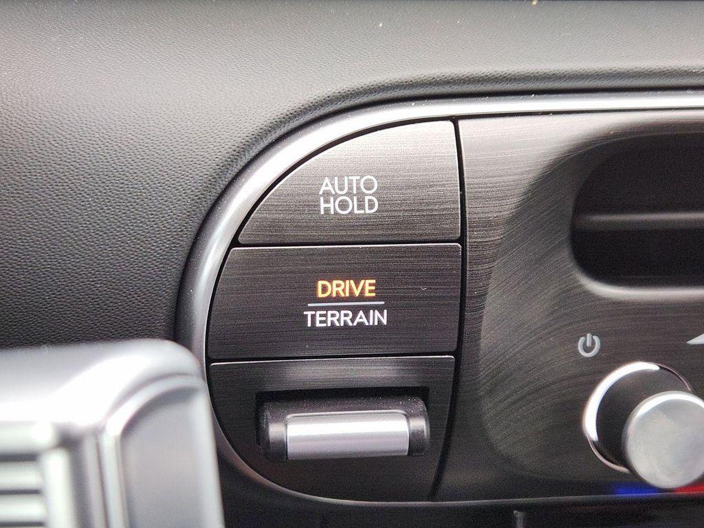 new 2026 Hyundai Palisade Hybrid car, priced at $59,049