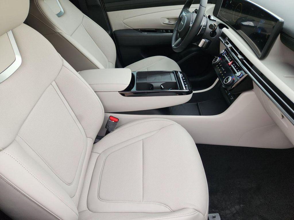 new 2026 Hyundai Tucson car, priced at $38,190