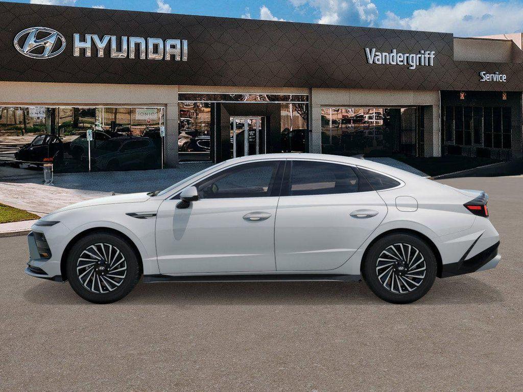 new 2026 Hyundai Sonata Hybrid car, priced at $33,531