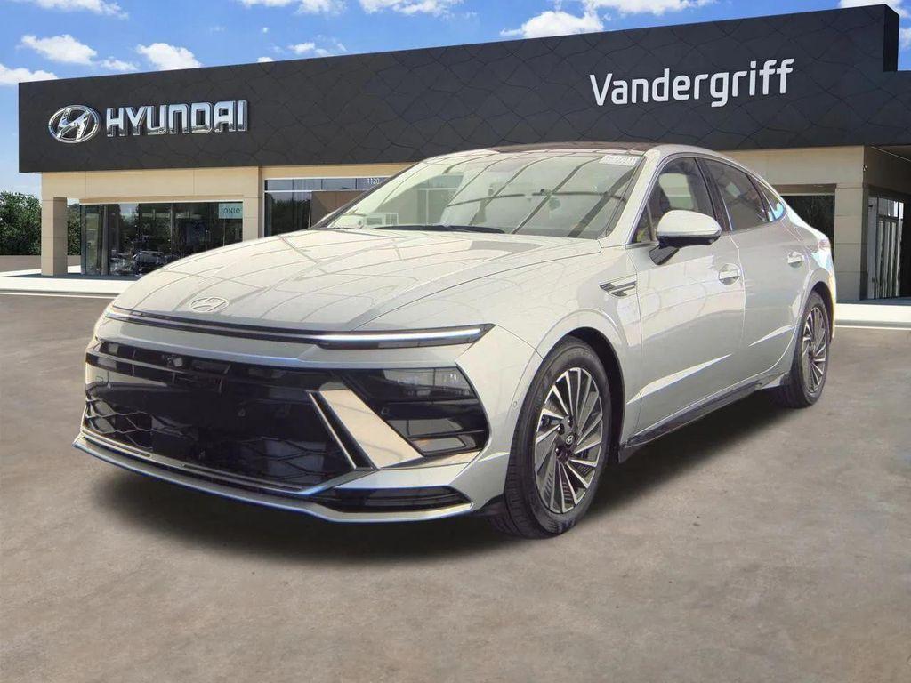 used 2026 Hyundai Sonata Hybrid car, priced at $38,999