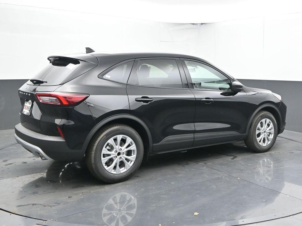 new 2026 Ford Escape car, priced at $28,452