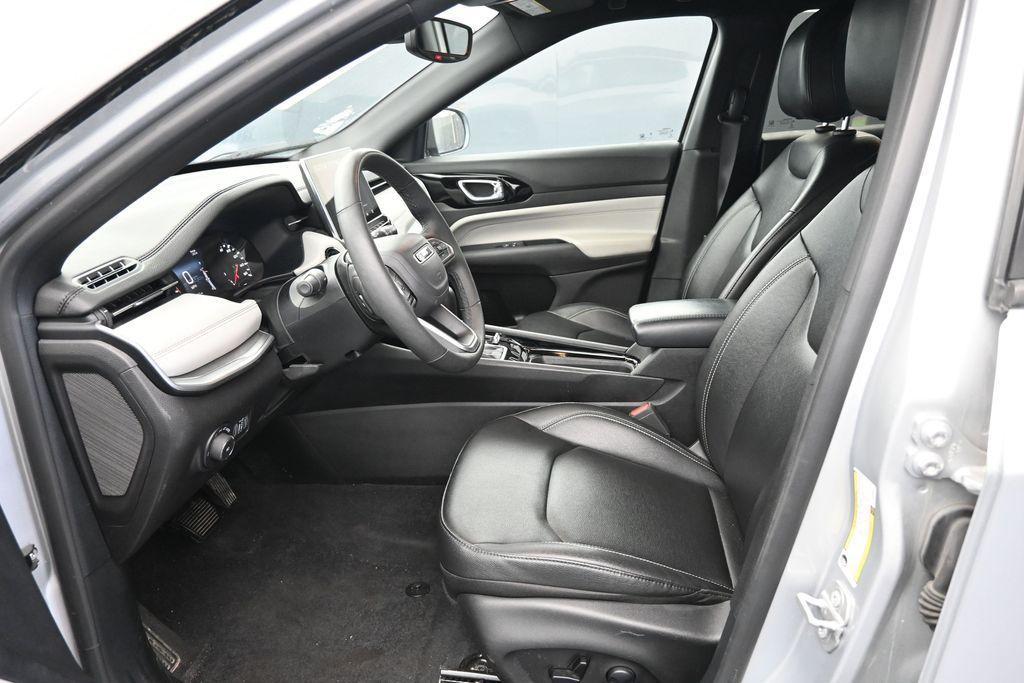 used 2025 Jeep Compass car, priced at $26,108