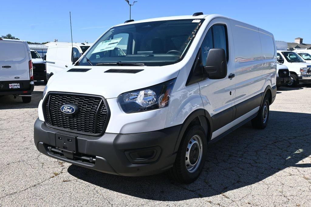 new 2026 Ford Transit-250 car