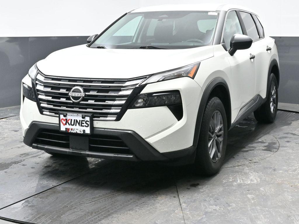 used 2024 Nissan Rogue car, priced at $20,336