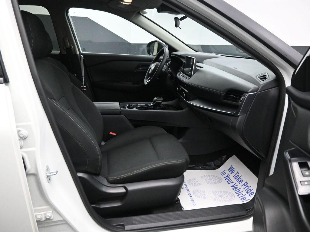 used 2024 Nissan Rogue car, priced at $20,336