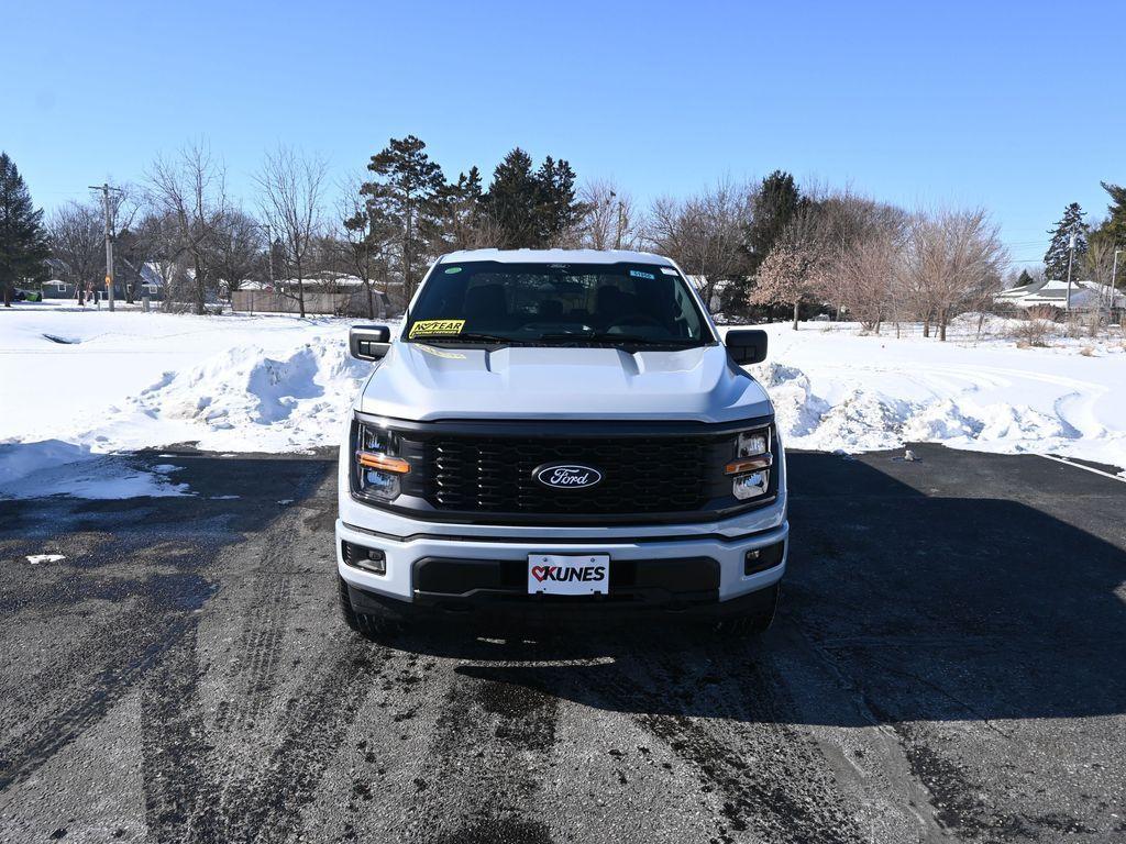 new 2025 Ford F-150 car, priced at $47,552