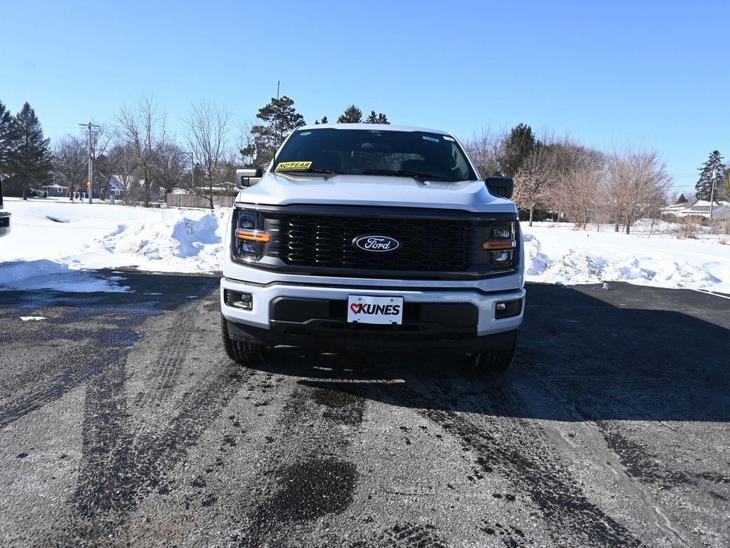 new 2025 Ford F-150 car, priced at $47,552