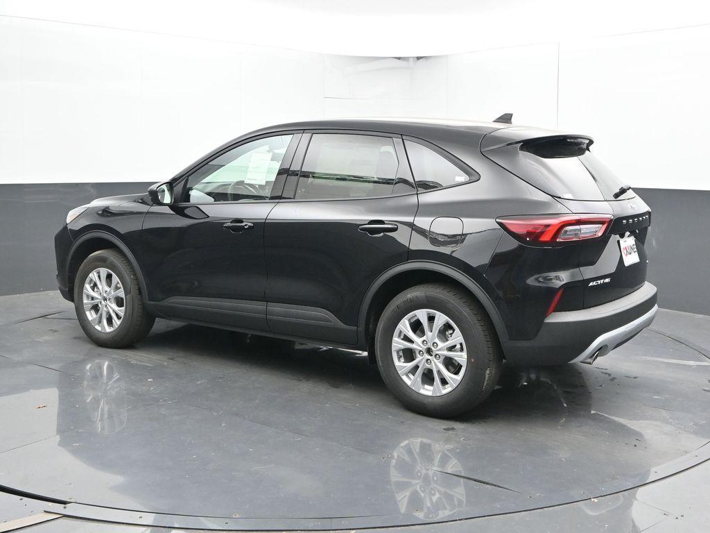 new 2026 Ford Escape car, priced at $30,348