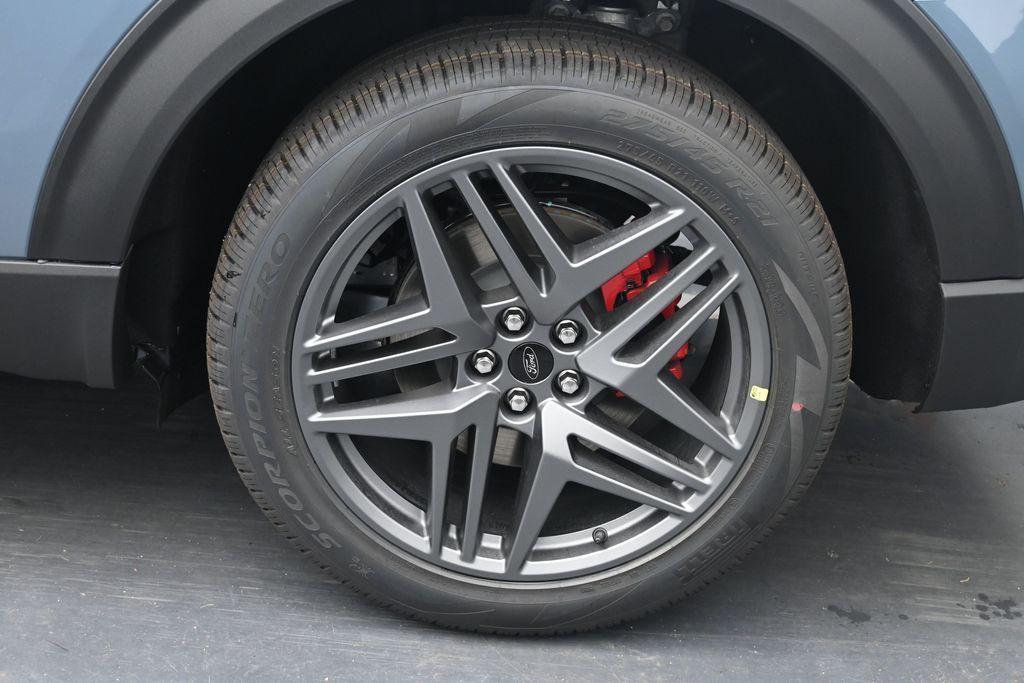 new 2026 Ford Explorer car