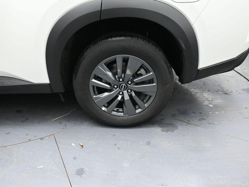 used 2024 Nissan Pathfinder car, priced at $27,204