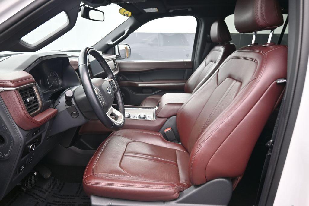 used 2024 Ford Expedition Max car, priced at $47,129