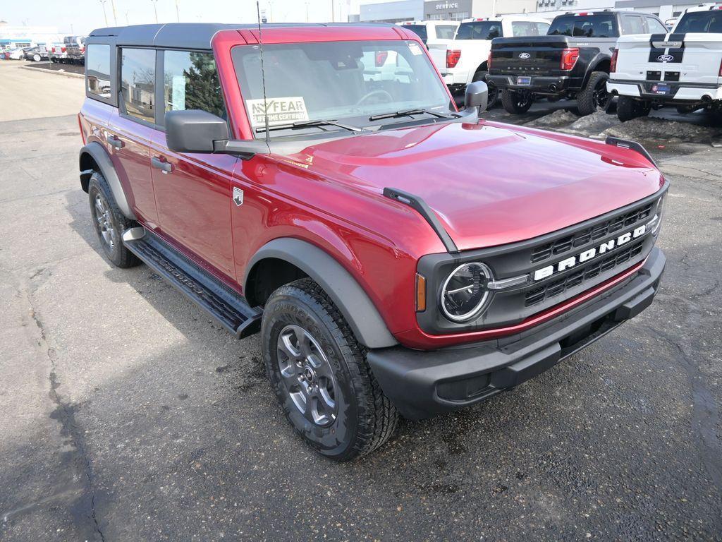 new 2025 Ford Bronco car, priced at $45,335