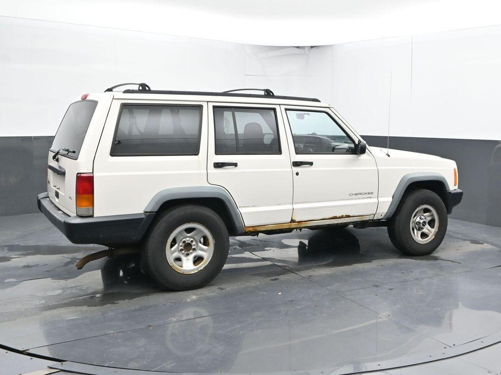 used 1998 Jeep Cherokee car, priced at $3,632