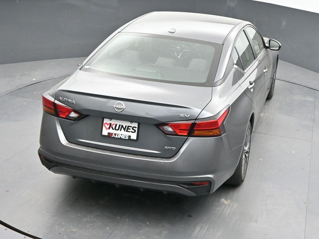 used 2024 Nissan Altima car, priced at $23,272